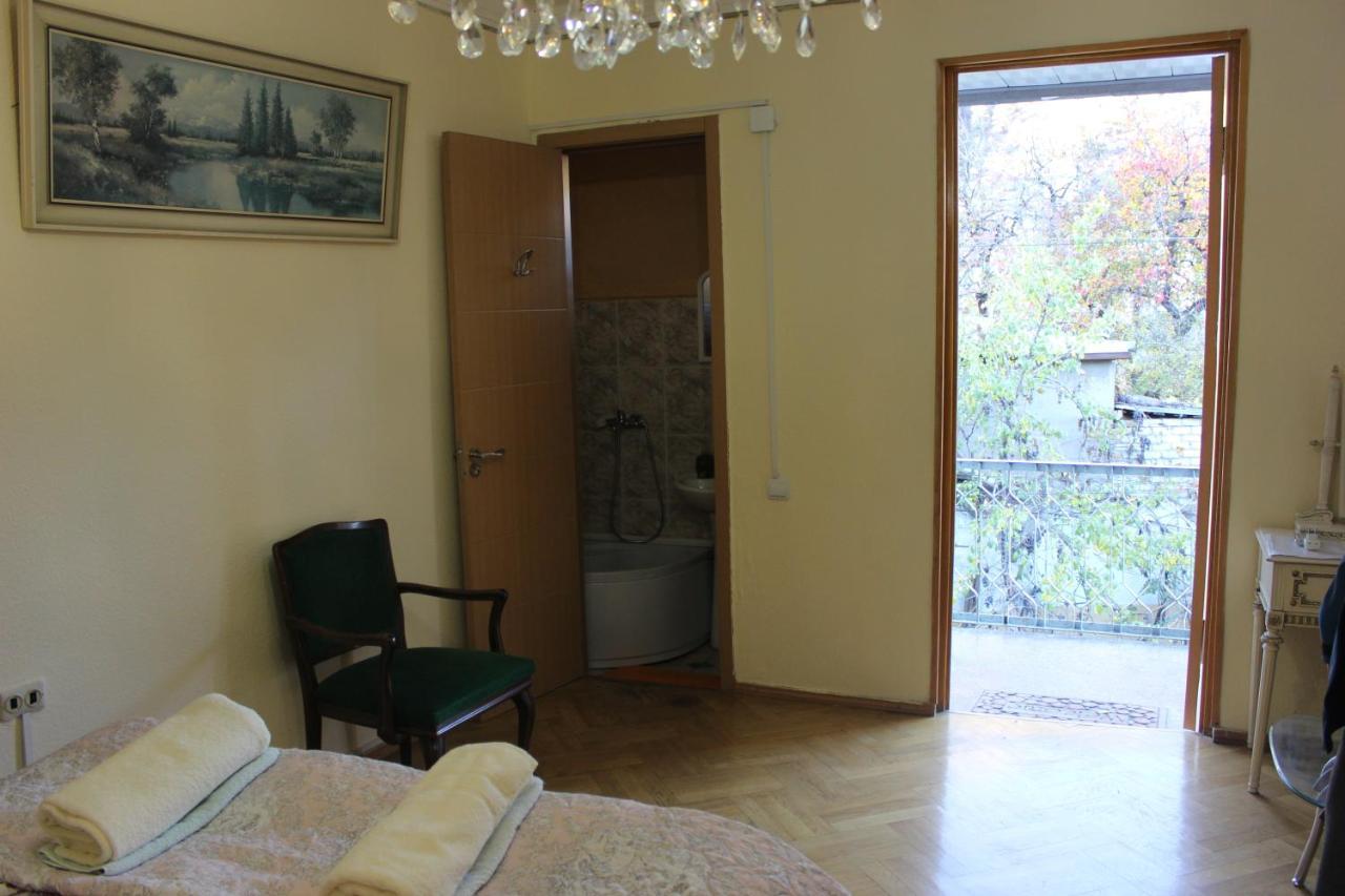 Old District Guest House Tbilisi Exterior photo